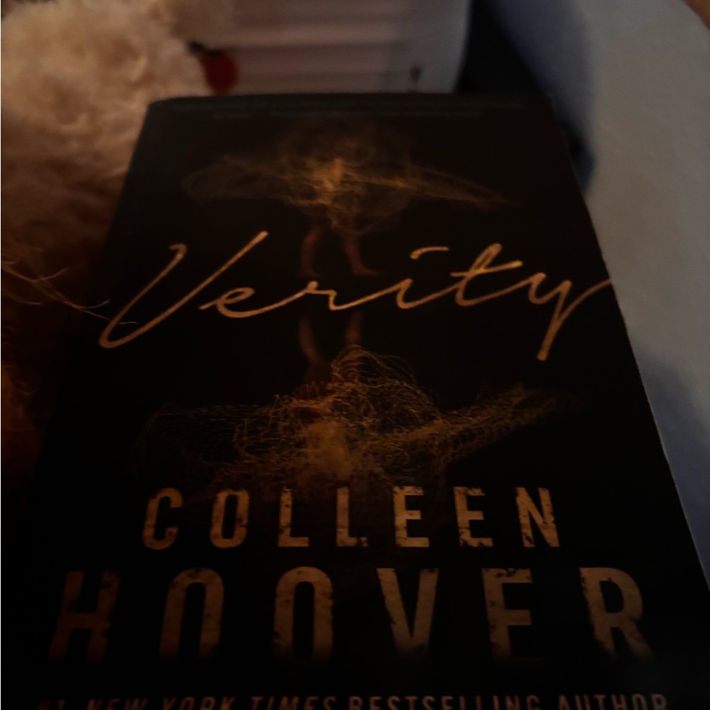 Colleen Hoover Book Collection - Picture 14 of 15